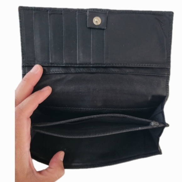 Gucci Long Wallet - Picture 5 of 9